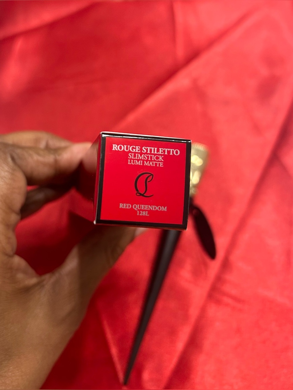Christian Louboutin Rouge Stiletto Lumi Matte Lipstick- Red Queendom - Picture 6 of 12